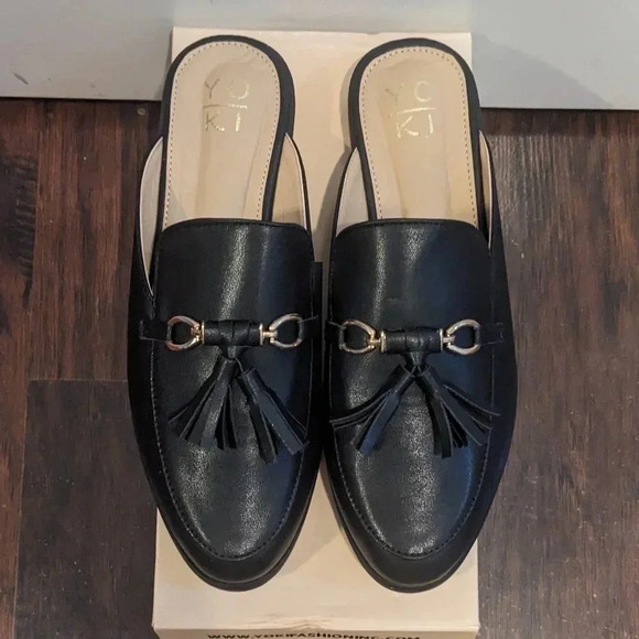 YOKI Women's Tassled Mules - Picture 2 of 11
